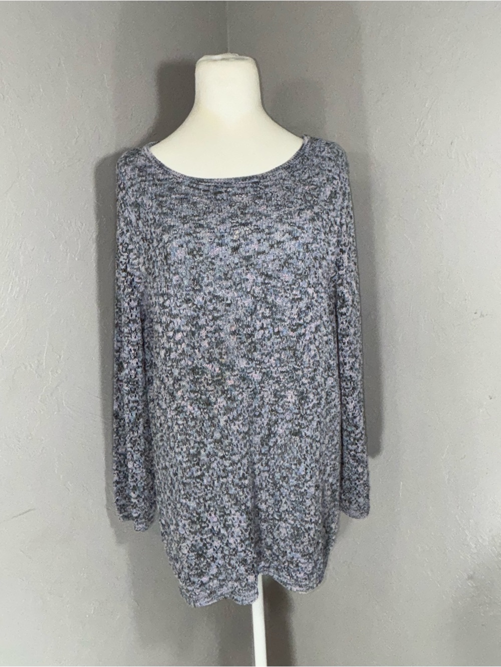 Jones New York Lavender Heather Scoop Neck Sweater